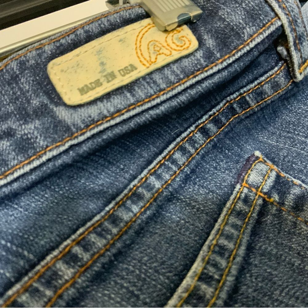 AG ADRIANO GOLDSCHMIED- Women’s Medium Wash Tomboy Crop Jean, Size 27 - Picture 6 of 8